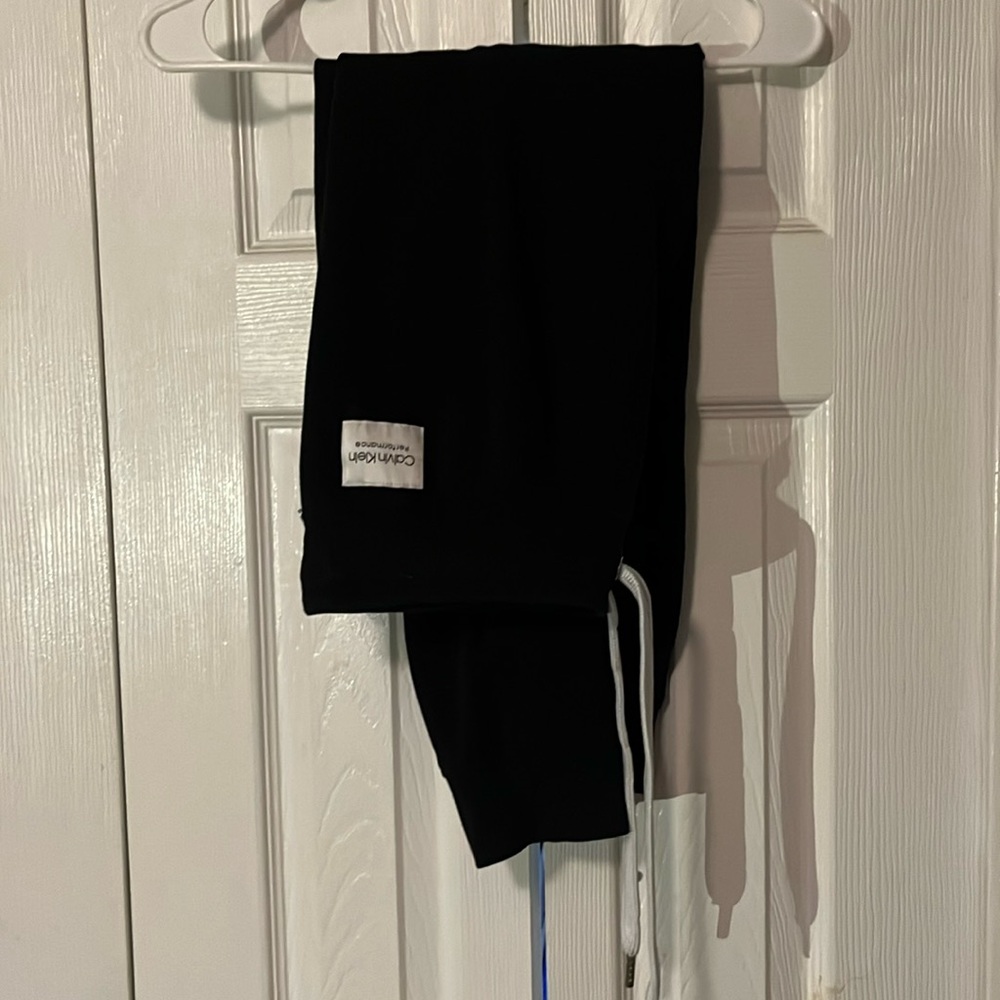 Medium Calvin Klein Performance Sweatpants